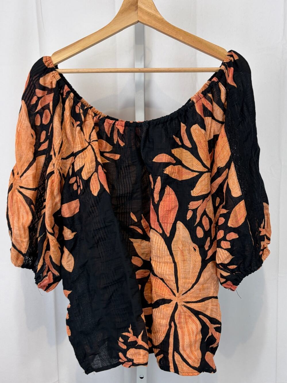 NWT by ANTHROPOLOGIE Off the Shoulder Floral Blouse 3/4 Sleeve Black Orange M